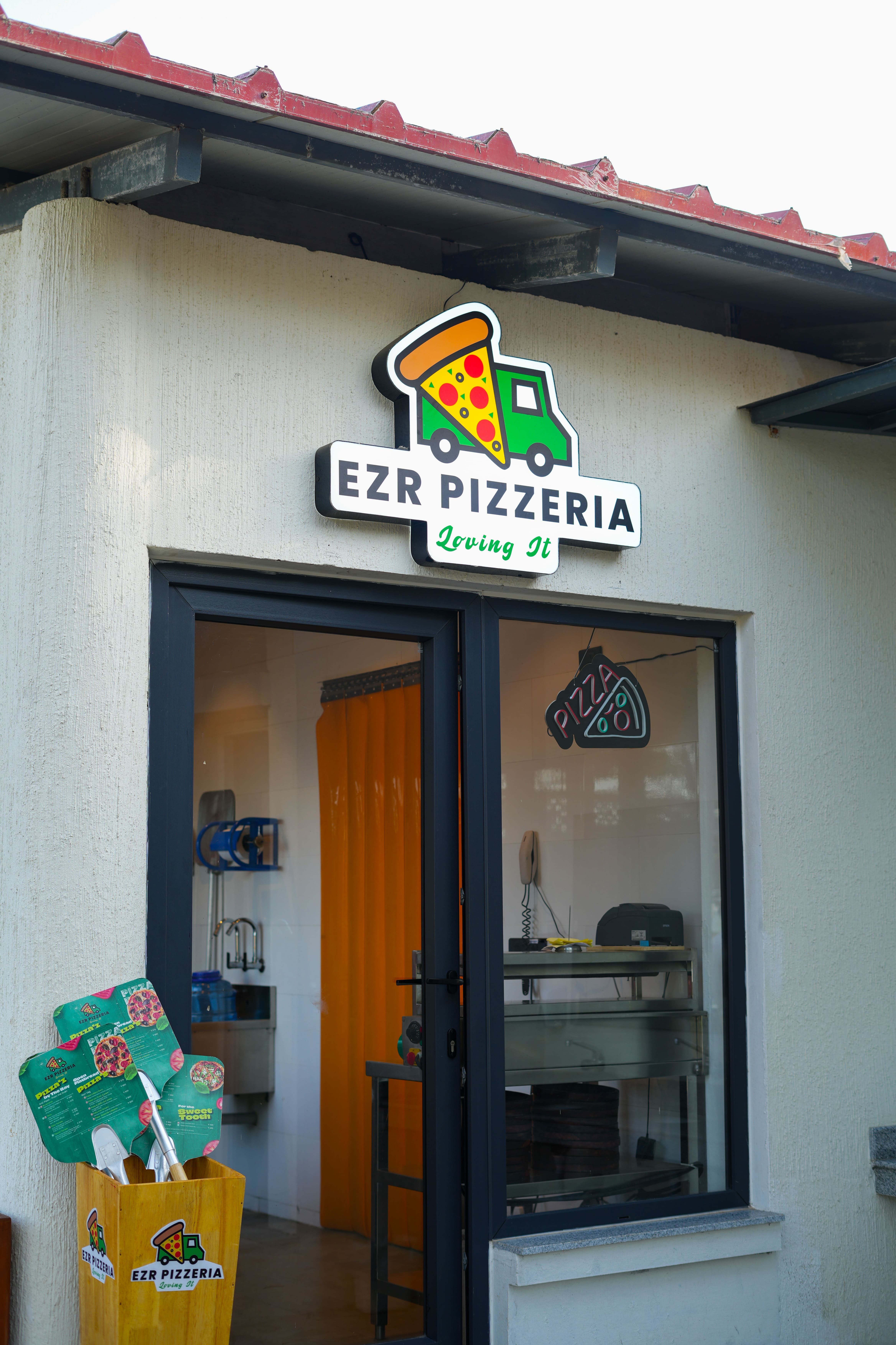EZR Pizzeria